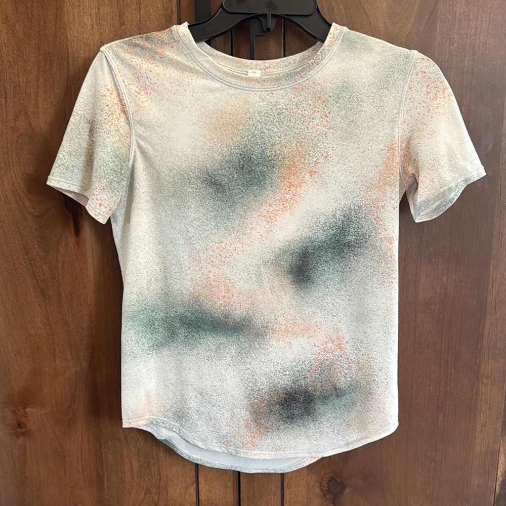 Lululemon EUC Stylish Women's Multicolor Tie-Dye Top